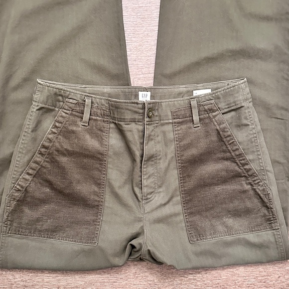 GAP High Rise Chino Wide Leg Chino Pants Button Fly Velvet Utility Pockets Sz 14 - Picture 3 of 11
